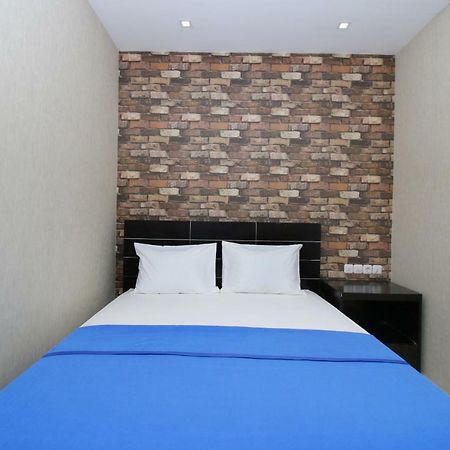 Albergue Kamar Keluarga Kampung Bali III Yakarta Exterior foto